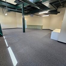 1920 W Villa Maria Rd, Bryan, TX for lease Interior Photo- Image 2 of 4