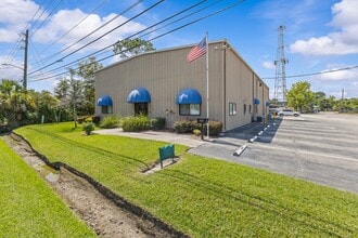 5021 Stepp Ave, Jacksonville, FL for lease Interior Photo- Image 2 of 64