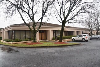 Plus de détails pour 6113-6121 Oakbrook Pky, Norcross, GA - Bureau à louer