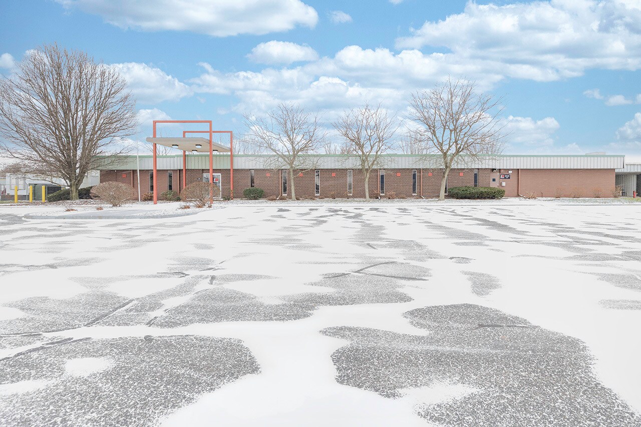 1655 E 12th St, Mishawaka, IN à louer Photo principale- Image 1 de 27