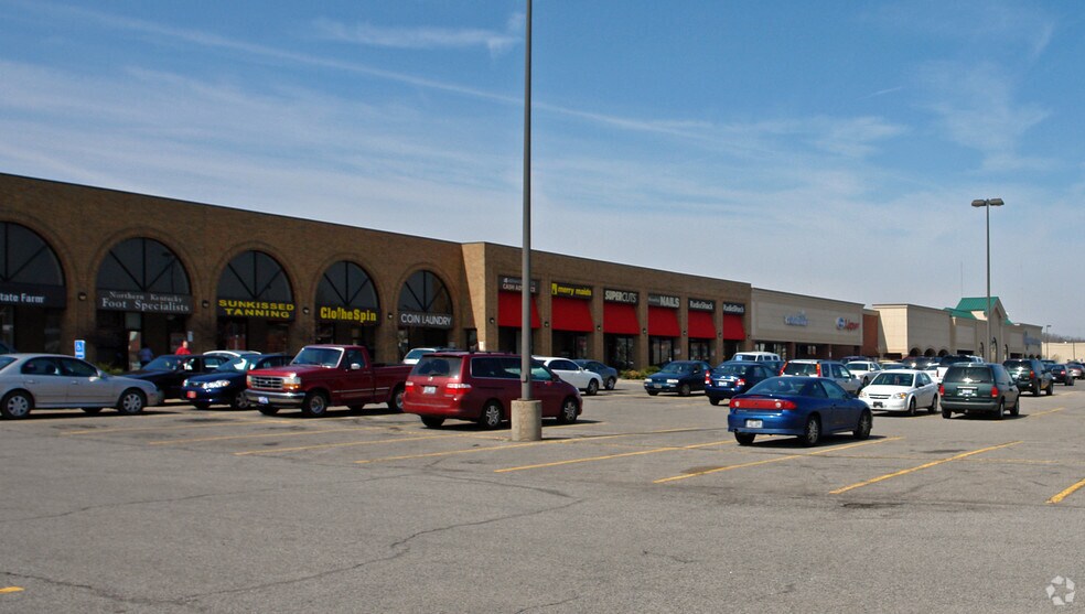 4303-4331 Winston Ave, Covington, KY à louer - Photo du bâtiment - Image 2 de 10