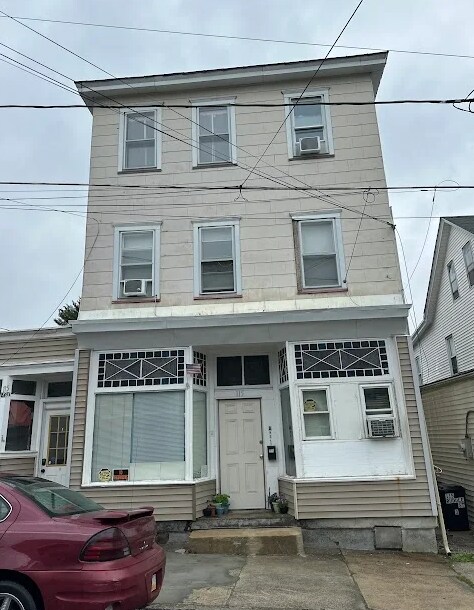 More details for 115 E Ruddle St, Coaldale, PA - Multifamily for Sale
