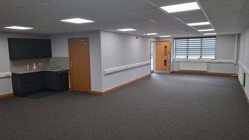 Wharfedale Rd, Cardiff for lease - Building Photo - Image 2 of 3