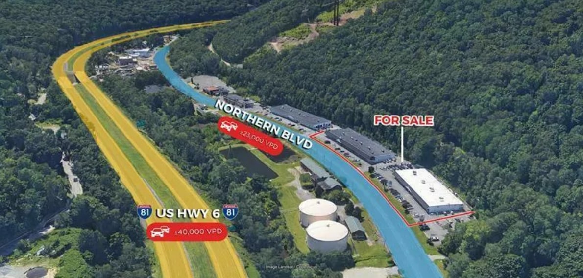 233-239 Northern Blvd portefeuille de 2 propriétés à vendre sur LoopNet.ca Photo du bâtiment- Image 1 de 2