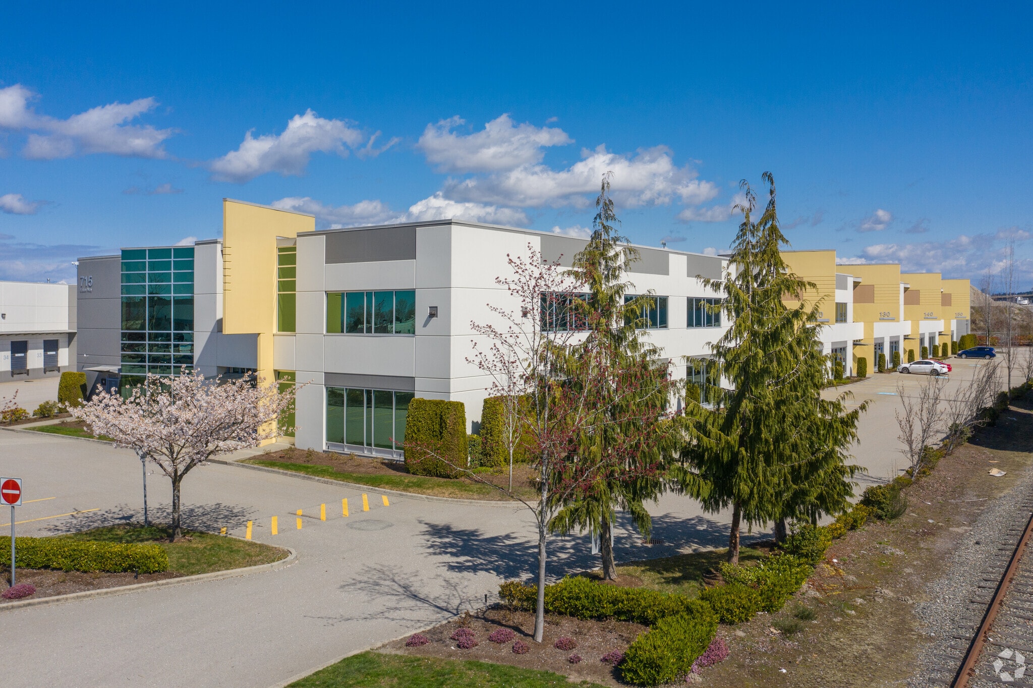 715 Eaton Way, Delta, BC for lease Primary Photo- Image 1 of 7