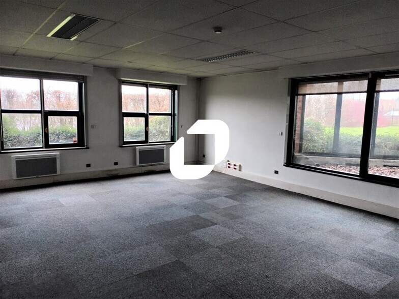 Office in VILLENEUVE-D'ASCQ for lease - Building Photo - Image 3 of 7