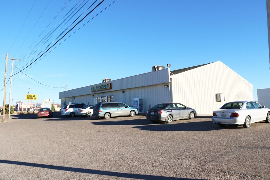 918 W 27th St, Scottsbluff, NE à louer - Photo du bâtiment - Image 1 de 1