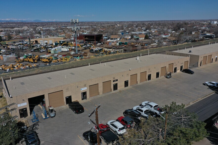 6025 E 76th Ave, Commerce City, CO à louer - Photo principale - Image 1 de 16
