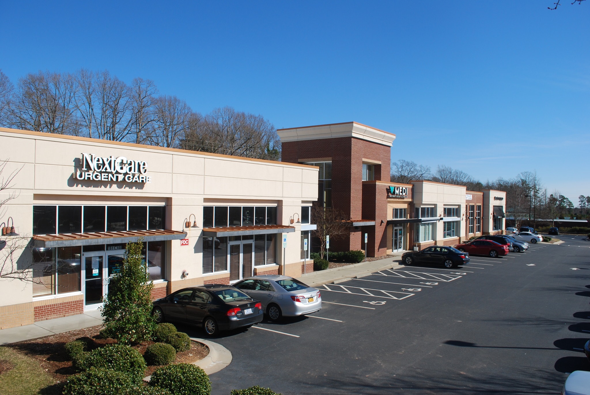 1911 Falls Valley Dr, Raleigh, NC for lease Primary Photo- Image 1 of 4