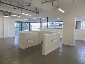 Flex in Pantin for lease Interior Photo- Image 2 of 3