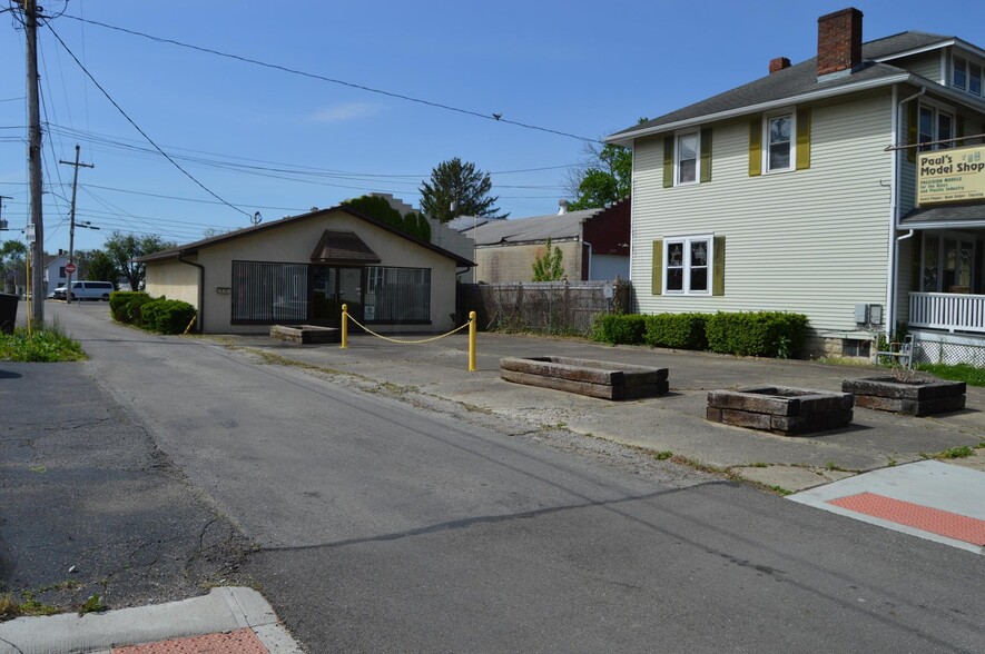 120 W 6th Ave, Lancaster, OH à vendre - Photo principale - Image 1 de 1