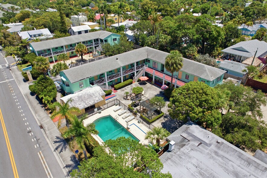 320 N Federal Hwy, Lake Worth, FL à vendre - Photo du bâtiment - Image 2 de 86