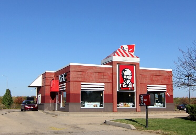 927 W Jackson St, Morton, IL à vendre - Photo du bâtiment - Image 2 de 18