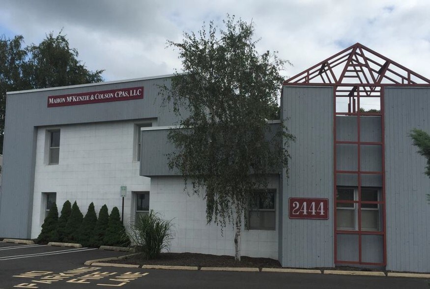 2444 Highway 34, Manasquan, NJ à louer - Photo principale - Image 1 de 2