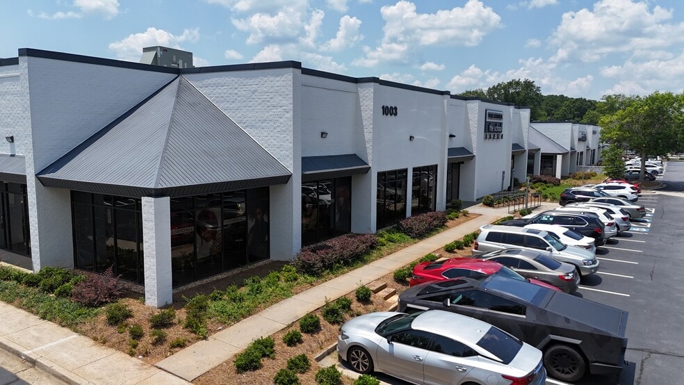 999 Mansell Rd, Roswell, GA for lease - Building Photo - Image 1 of 12