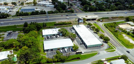400 N Pine Hills Rd, Orlando, FL à louer Aérien- Image 1 de 7