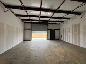 1230 Commerce Dr, Madison, GA for lease Interior Photo- Image 2 of 8