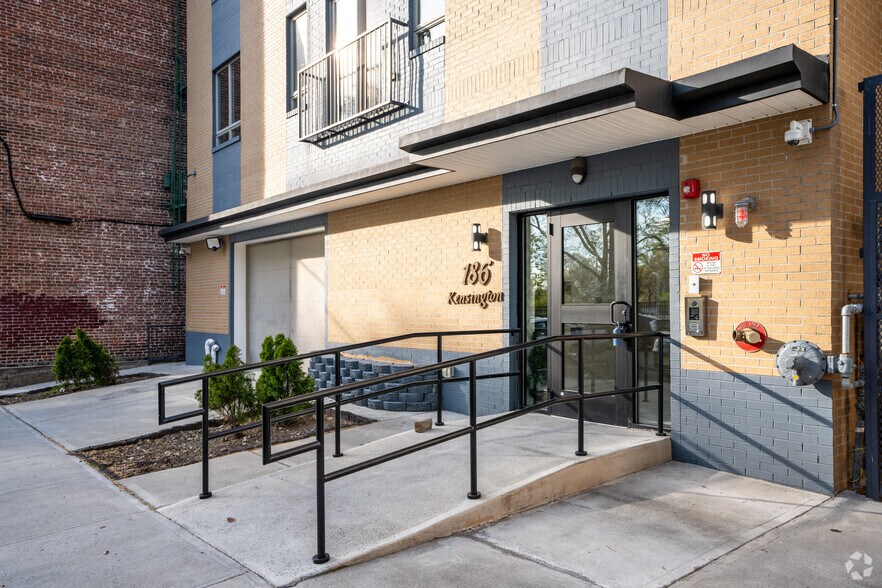 186-188 Kensington Ave, Jersey City, NJ à vendre - Photo du bâtiment - Image 3 de 22