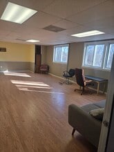 2 Industrial Dr, Phillipsburg, NJ for lease Interior Photo- Image 2 of 10