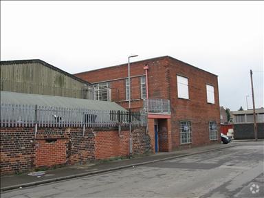 Scout Hill Rd, Dewsbury à louer - Photo du bâtiment - Image 2 de 4