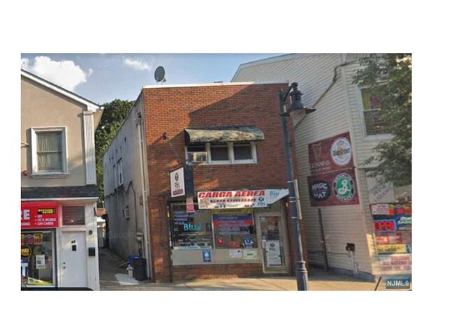 More details for 82 Passaic St, Garfield, NJ - Retail for Lease