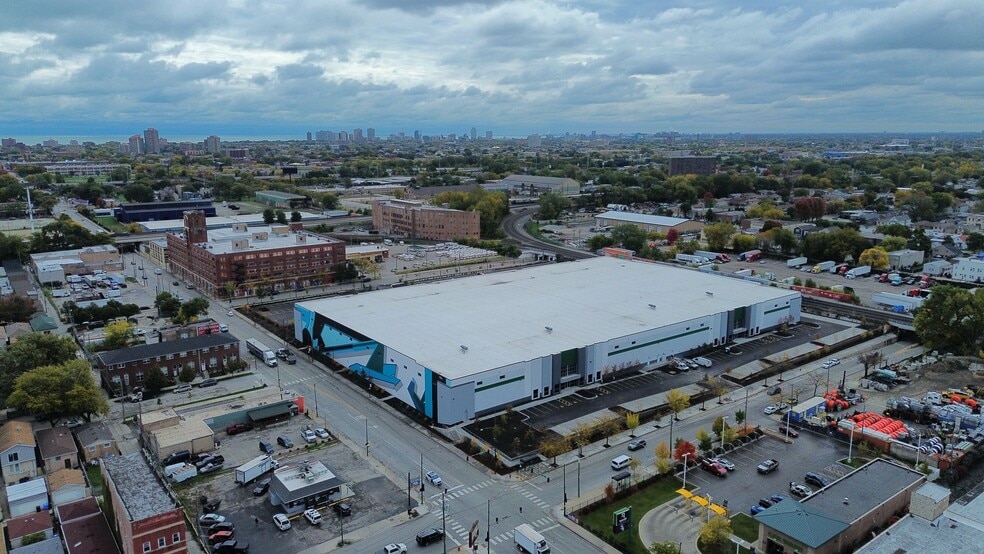 3900-3940 S Normal Ave, Chicago, IL for lease - Building Photo - Image 1 of 3