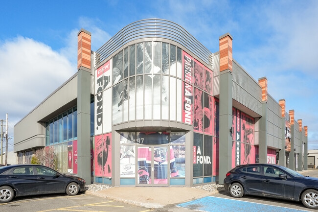 Plus de détails pour 909-915 Pierre-Bertrand, Québec, QC - Commerce de détail à louer