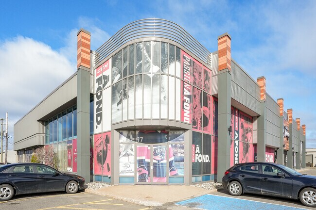 More details for 909-915 Pierre-Bertrand, Québec, QC - Retail for Lease