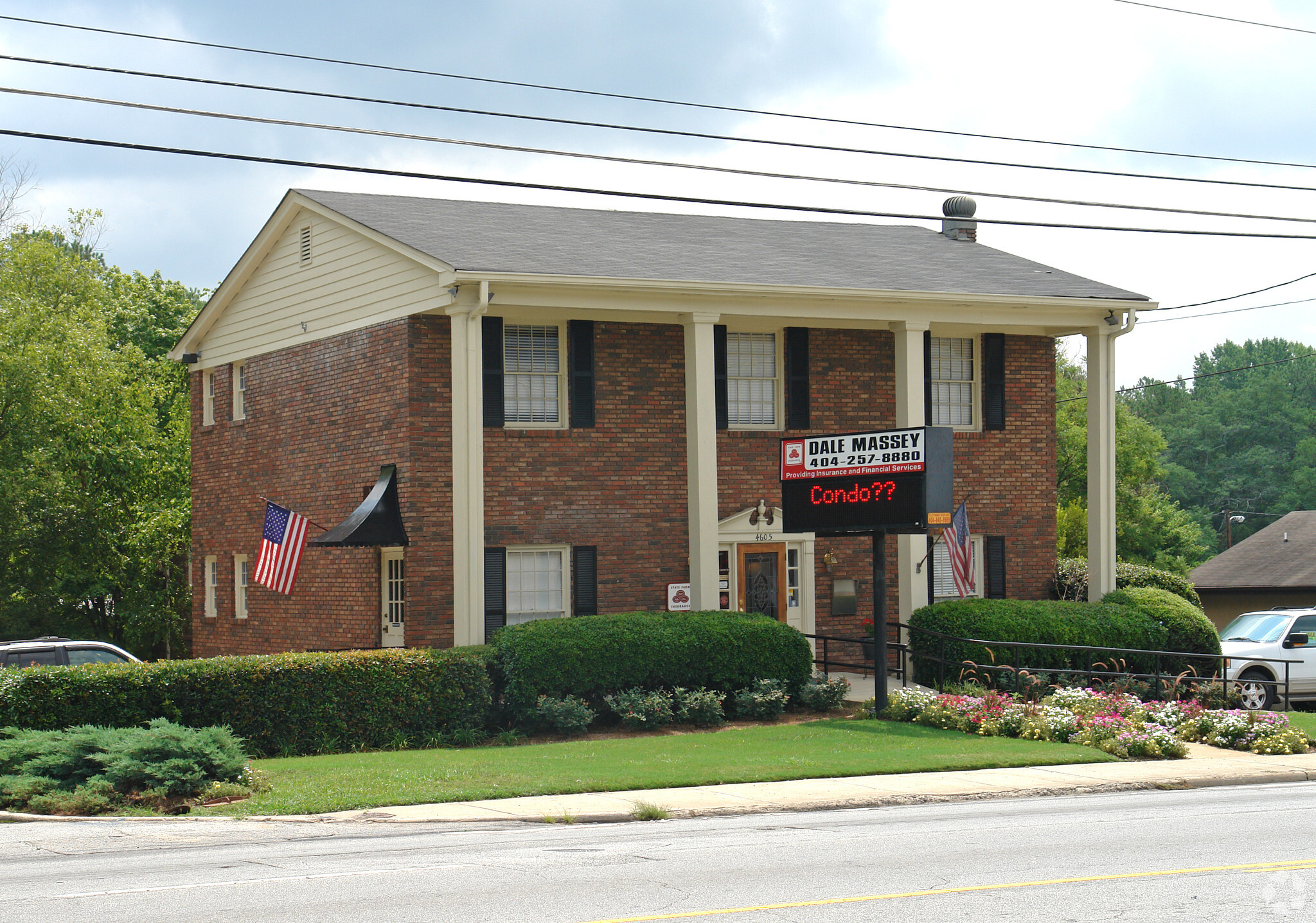 4605 Roswell Rd NE, Atlanta, GA à vendre Photo principale- Image 1 de 1