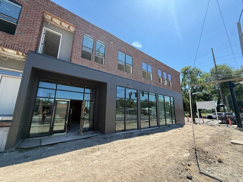 501 East 2700 South, Salt Lake City, UT à vendre - Photo du bâtiment - Image 2 de 8