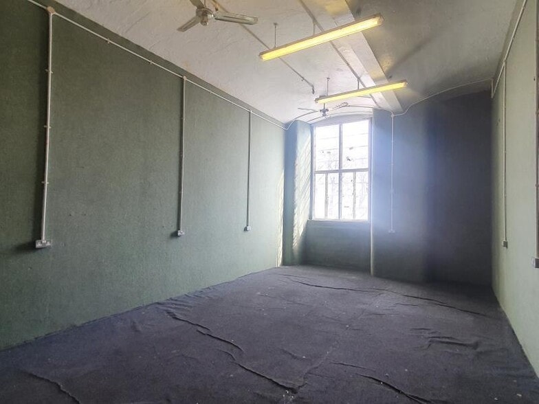 Pollard St E, Manchester for lease - Building Photo - Image 3 of 31