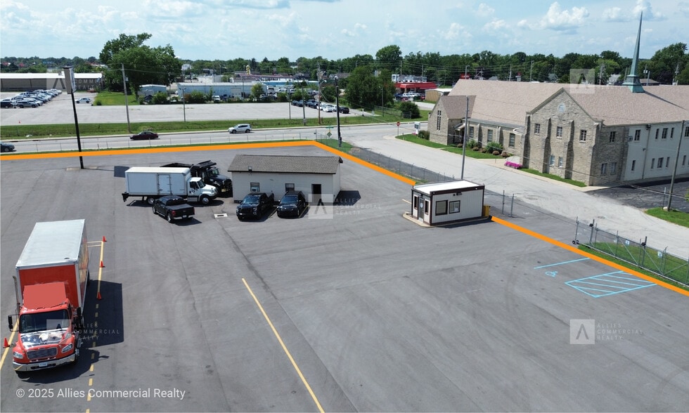 1501 S High School Rd, Indianapolis, IN for sale - Building Photo - Image 3 of 3