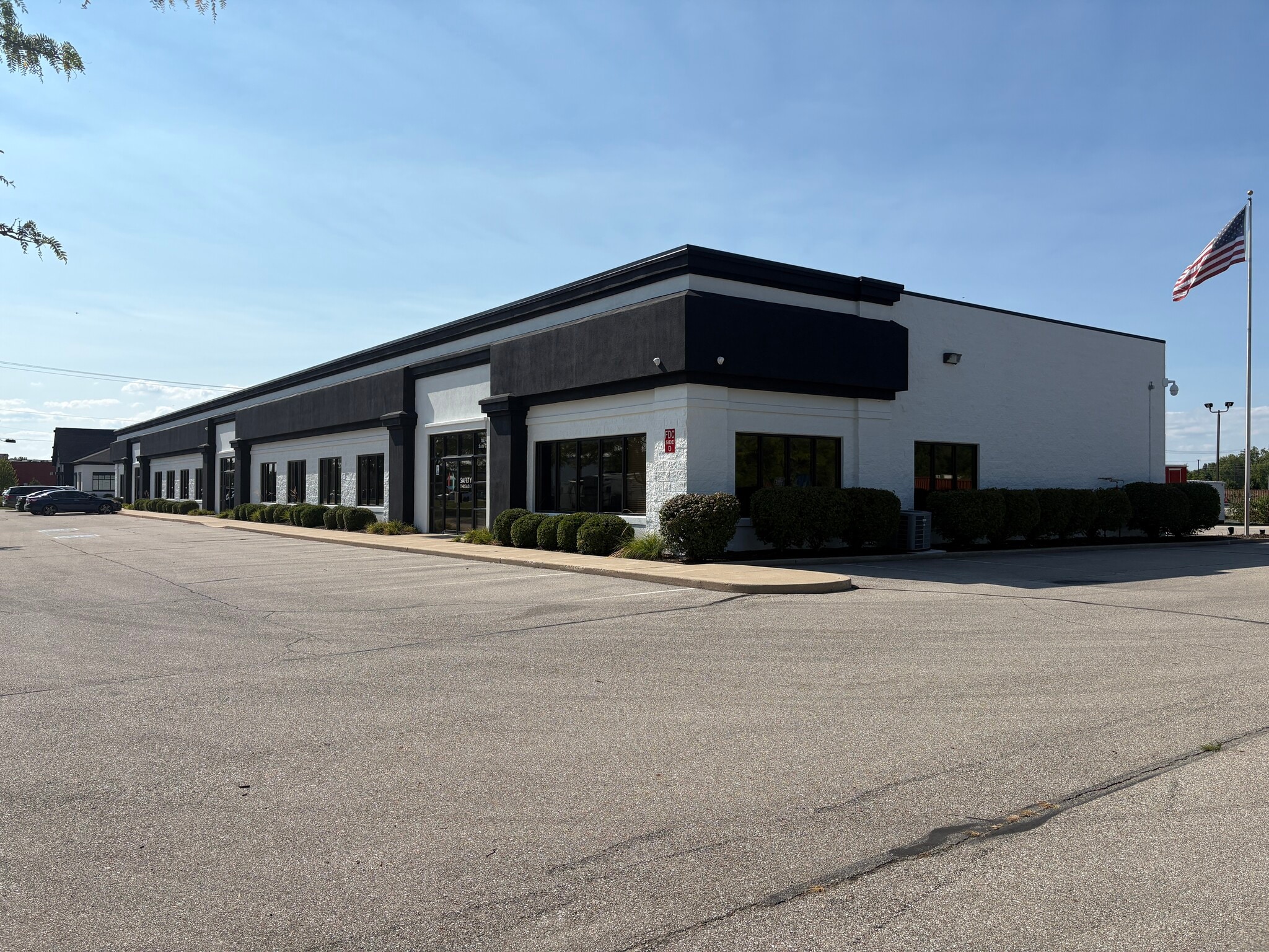 750 Patrick Pl, Brownsburg, IN for lease Building Photo- Image 1 of 8