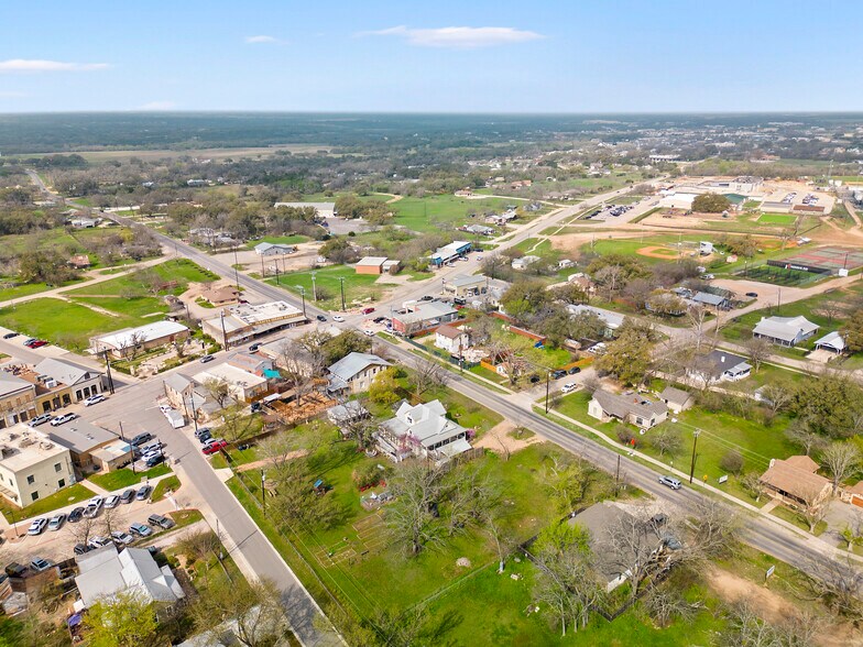 3303 Ranch Road 1869, Liberty Hill, TX à vendre - Photo du bâtiment - Image 3 de 62