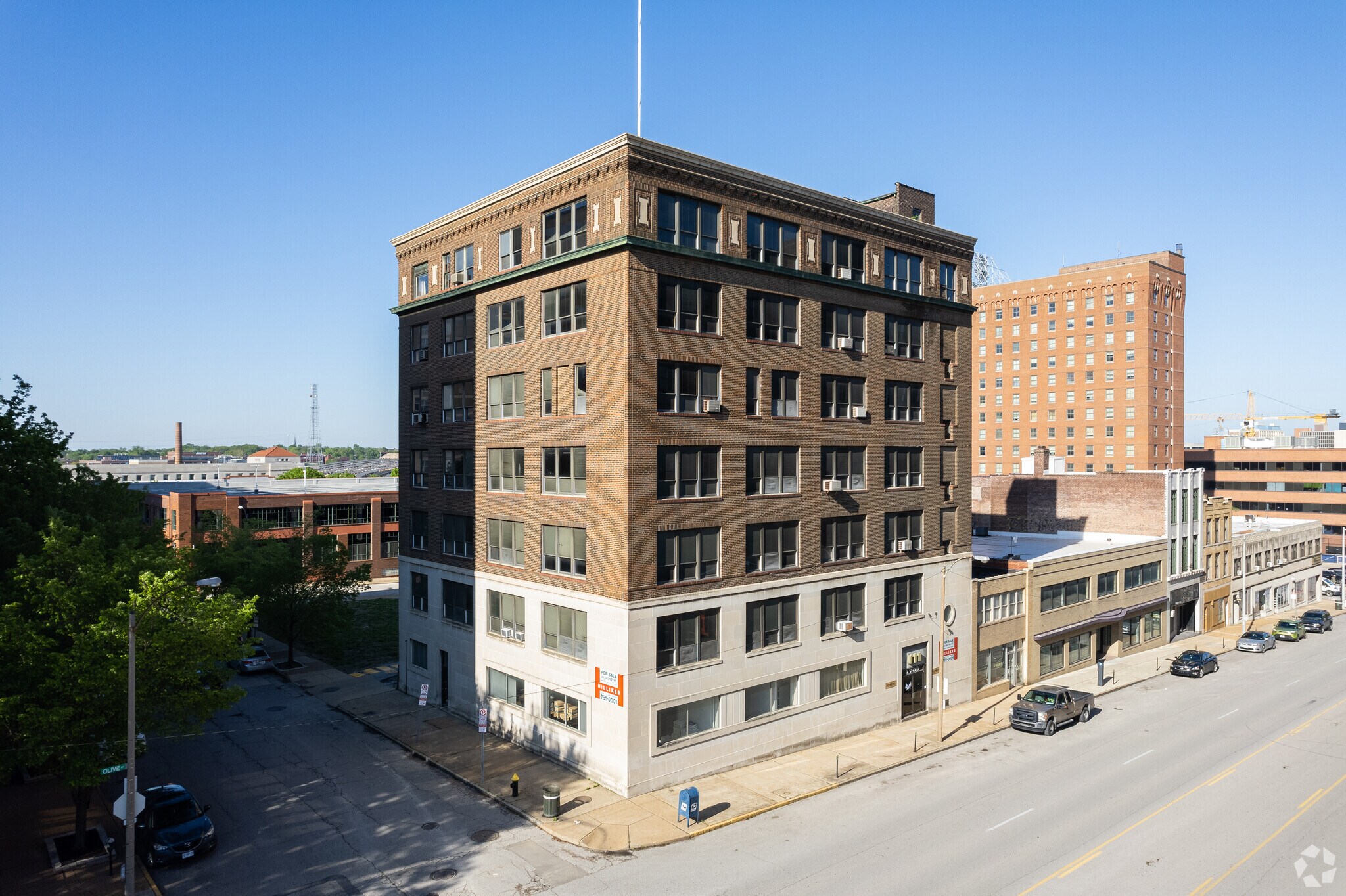 1706 Olive St, Saint Louis, MO à vendre Photo du b timent- Image 1 de 6