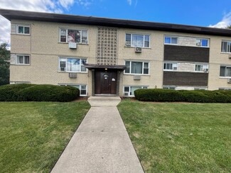 Plus de détails pour 68 Elizabeth Dr, Addison, IL - Multi-résidentiel à vendre