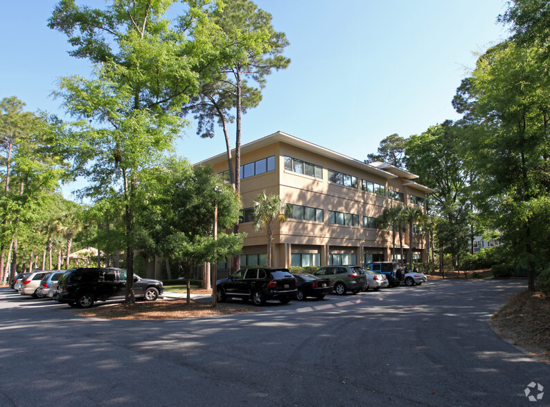 23 N Main St, Hilton Head Island, SC à louer - Photo principale - Image 2 de 7