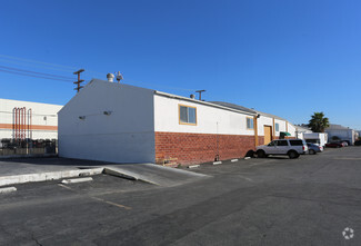 More details for 2800-2932 E 54th St, Vernon, CA - Industrial for Lease