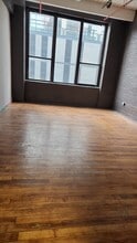 415 W Huron St, Chicago, IL for lease Interior Photo- Image 1 of 4