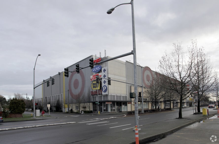 300-500 NE Northgate Way, Seattle, WA for lease - Building Photo - Image 2 of 4