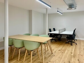 25-26 Dering St, Londres à louer Photo intérieure- Image 2 de 8