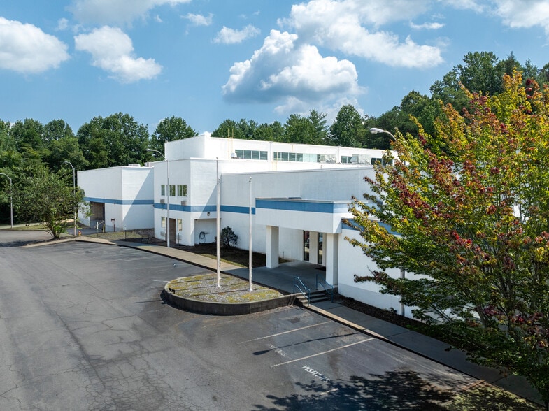 230 Sardis Rd, Asheville, NC for sale - Building Photo - Image 2 of 68