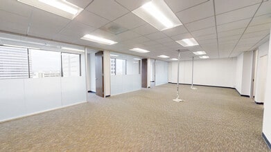 1970 Broadway, Oakland, CA for lease Building Photo- Image 2 of 3