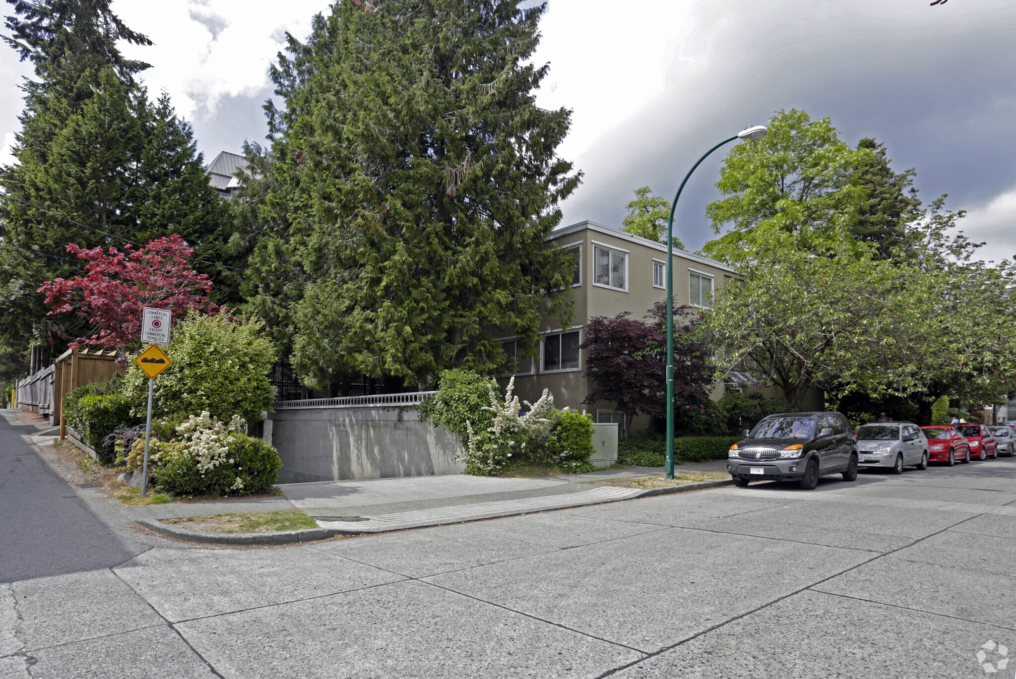 5607 Yew St, Vancouver, BC à vendre Photo principale- Image 1 de 1