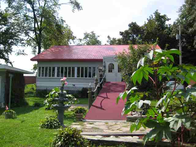 9673 F Ave, Wapello, IA for sale - Primary Photo - Image 1 of 1