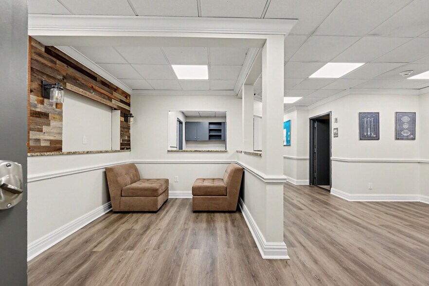 7 Riversville Rd, Greenwich, CT à louer - Photo intérieure - Image 3 de 25