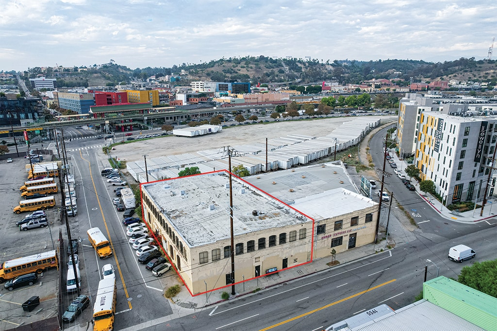 1007 N Main St, Los Angeles, CA for lease Building Photo- Image 1 of 19