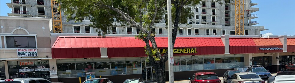 140 Bldg + Jaxson's Dania Shopping Plaza portfolio of 2 properties for sale on LoopNet.ca - Building Photo - Image 3 of 5