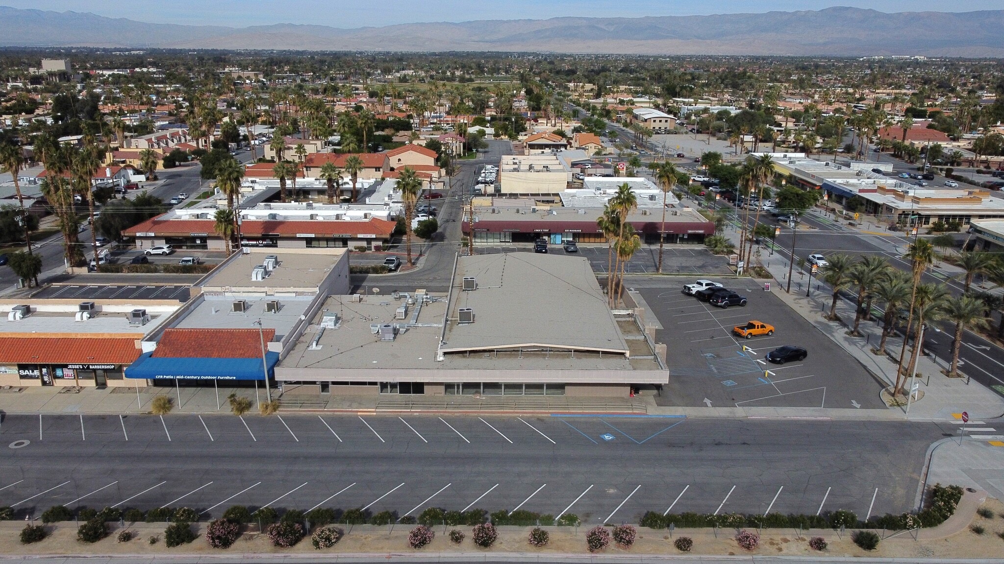 73468 Hwy 111, Palm Desert, CA for lease Primary Photo- Image 1 of 26