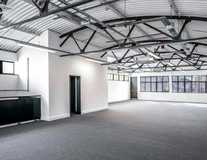 10 Cullen Way, Londres à louer Photo intérieure- Image 1 de 2